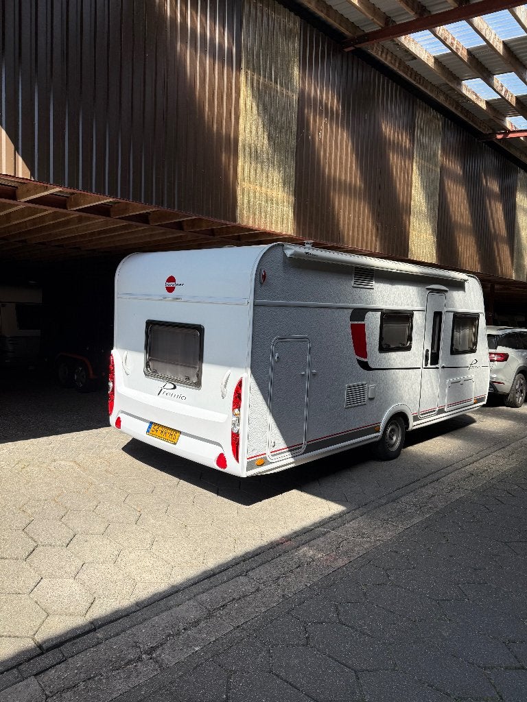 Foto 4 van Bürstner Premio 495 TK – ruime gezinscaravan, vakantieklaar