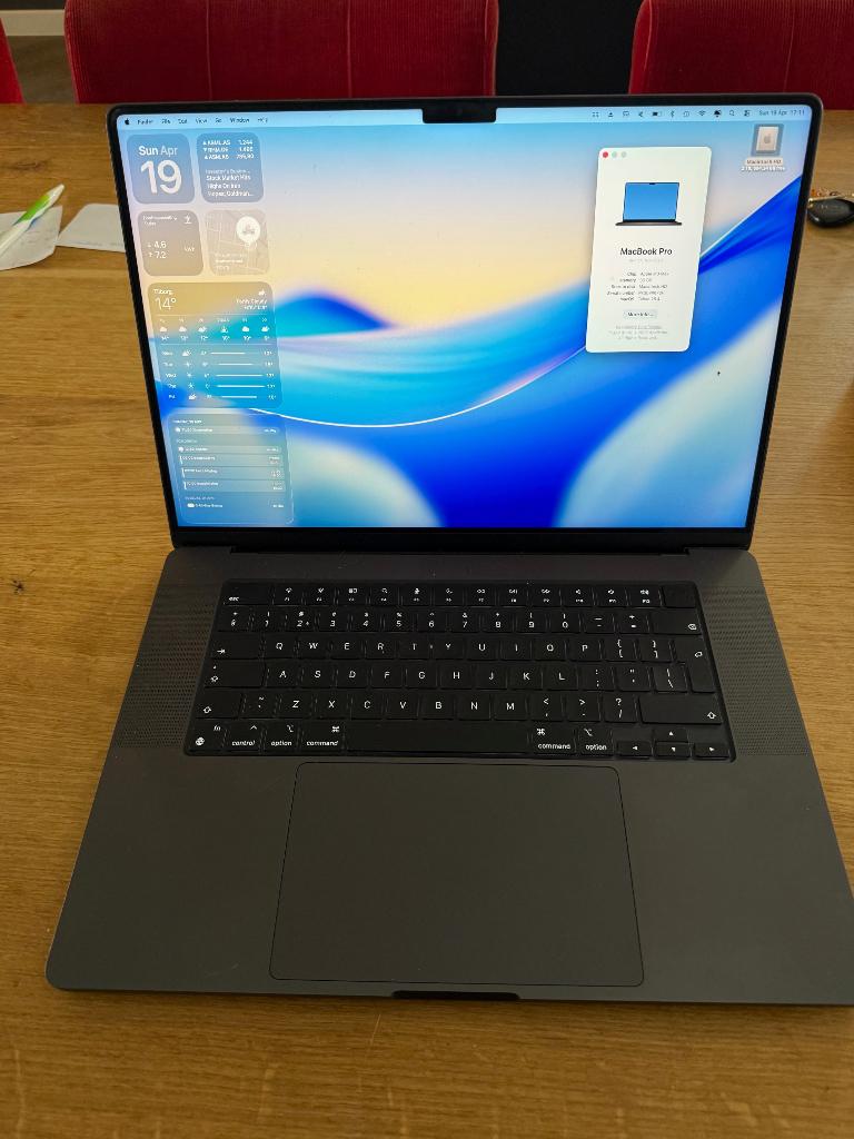 Macbook Pro M3 Max 16 inch 36 Gb ram 2 TB SSD, Computers en Software, Apple Macbooks, 1 TB of meer, 2 tot 3 Ghz, Zo goed als nieuw