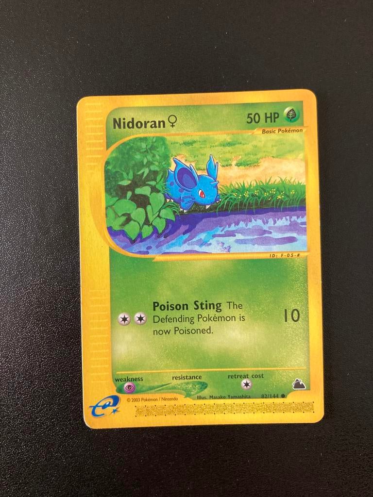 Pokemon kaart Nidoran, Ophalen of Verzenden, Zo goed als nieuw