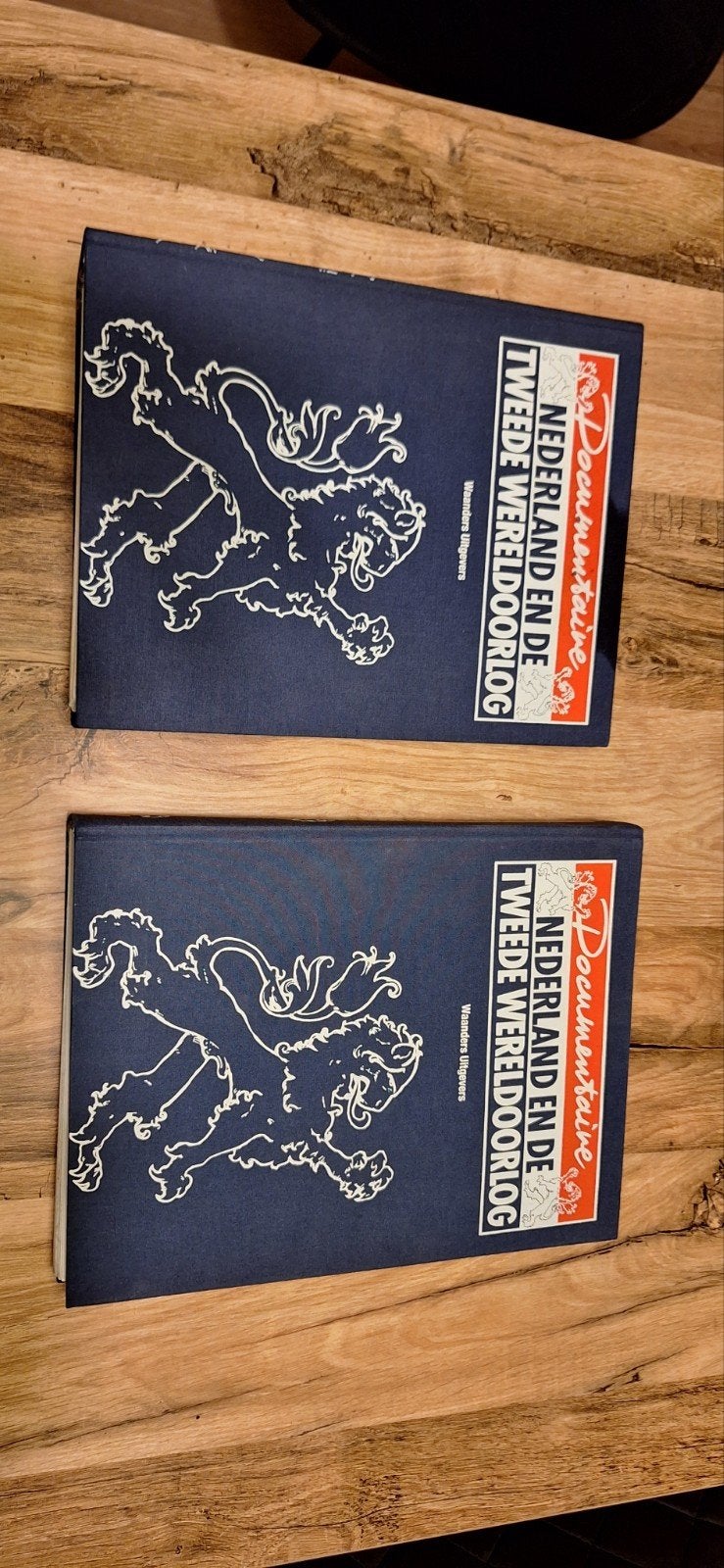 Documentaire Nederland en de Tweede Wereldoorlog, Ophalen
