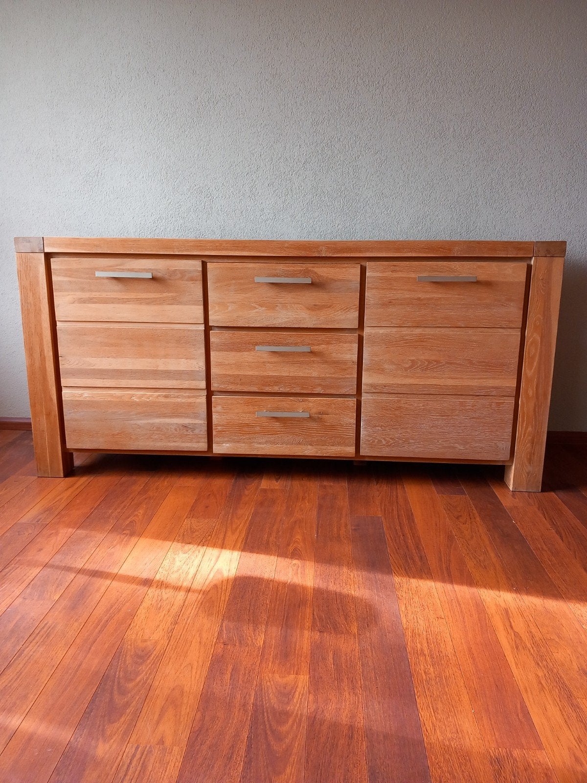 Massief/deels fineer eiken dressoir met laden en deuren, Ophalen, Gebruikt, Met lade(s), 150 tot 200 cm
