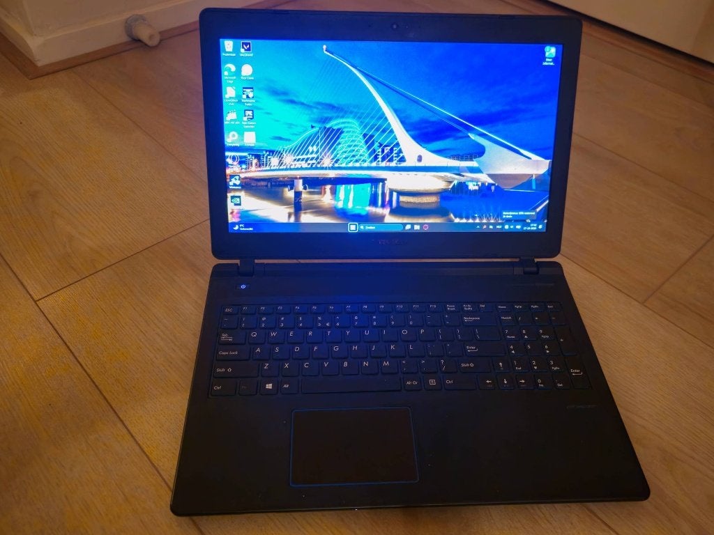 Medion Erazer Game Laptop i5-8250U, GTX 1050, Met videokaart, 8 GB, Ophalen of Verzenden, Gaming
