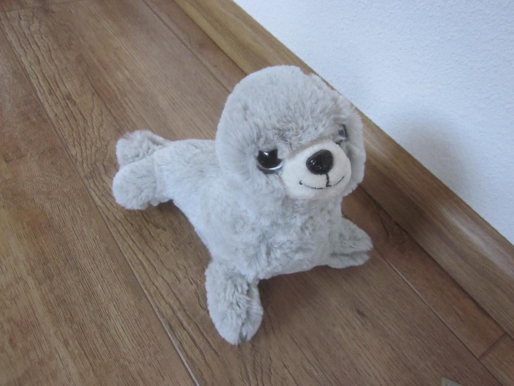 PIA International Toys lichtgrijs superzacht pluche zeehond, Overige merken, Overige karakters, Grijs, Nieuw