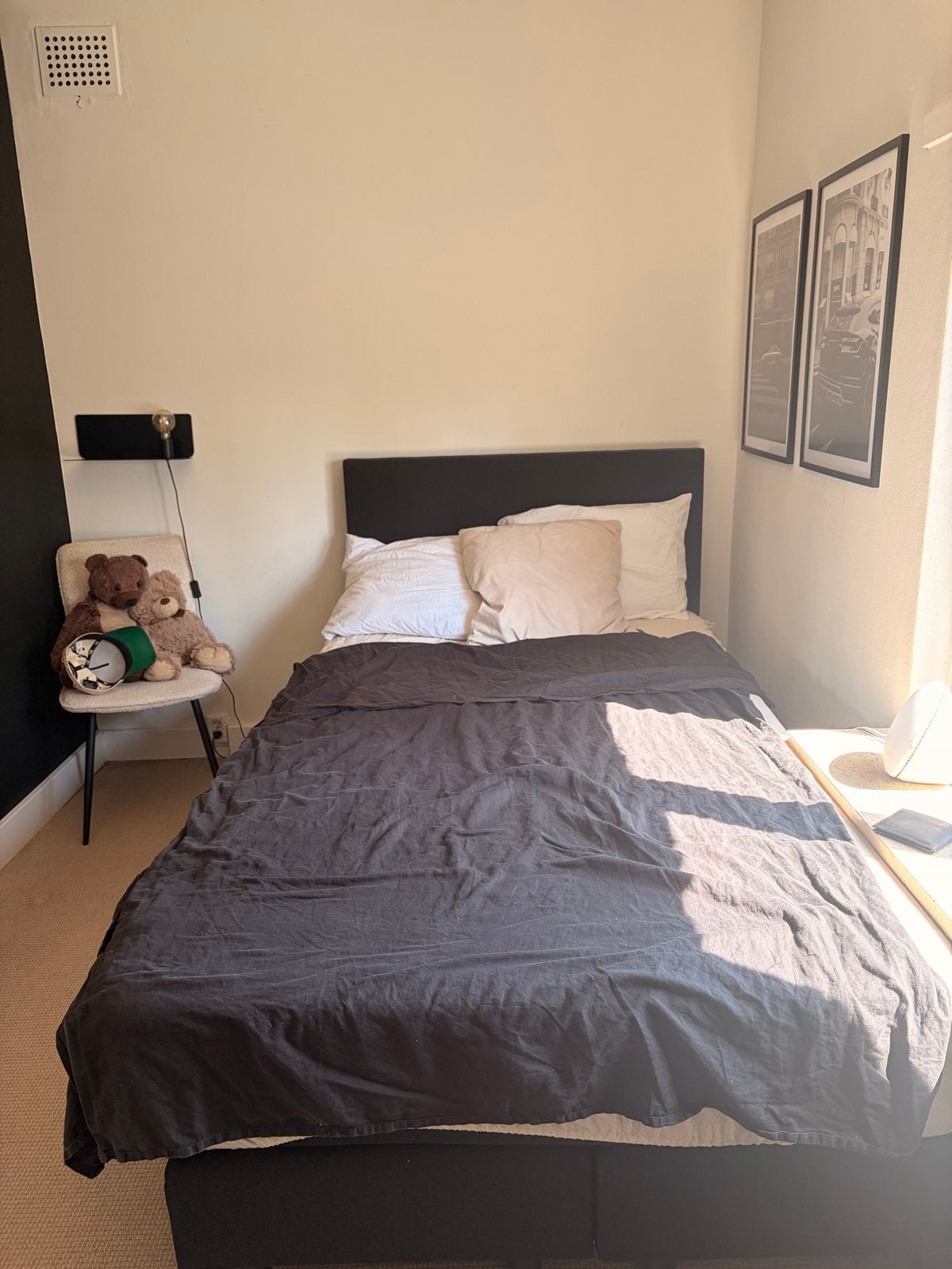 Comfortabel eenpersoonsbed met hoofdbord, Huis en Inrichting, Slaapkamer | Bedden, Ophalen, Eenpersoons, Stof, 100 cm