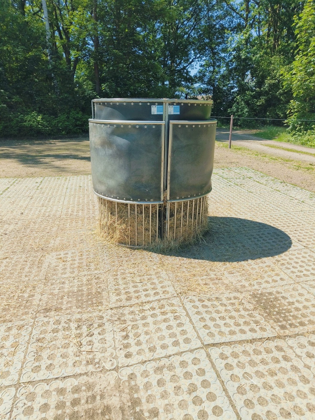 Automatische hooiruif /slowfeeder. Power Raufe Round., Dieren en Toebehoren, 0 tot 2 jaar