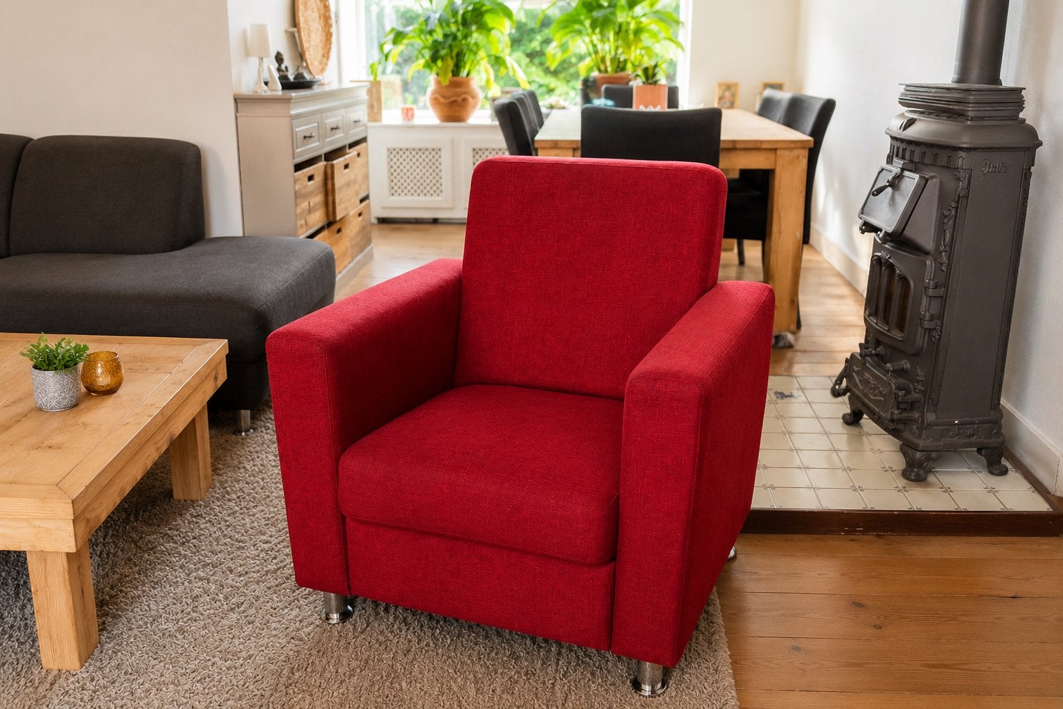Comfortabele design fauteuil – stijlvolle rode eyecatcher, Huis en Inrichting, Ophalen, Gebruikt, 75 tot 100 cm, 75 tot 100 cm