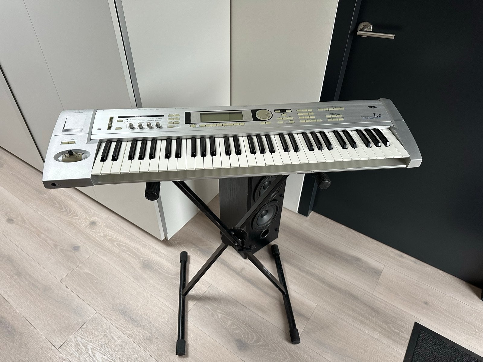 Korg Triton Le Music Workstation - 61 toetsen, Ophalen, Korg, Aanslaggevoelig, 61 toetsen
