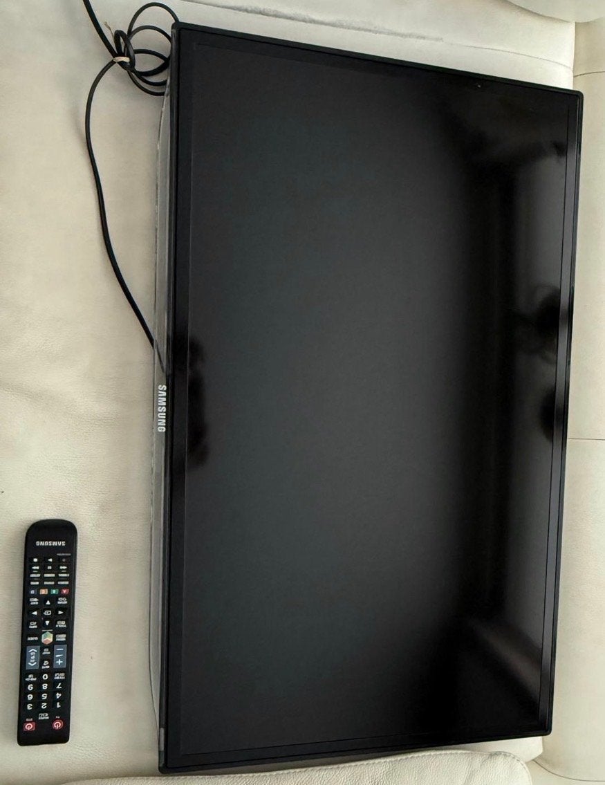 Samsung TV 32 inch, afstandsbediening, geen voet, Ophalen, 50 Hz, 80 tot 100 cm, Samsung