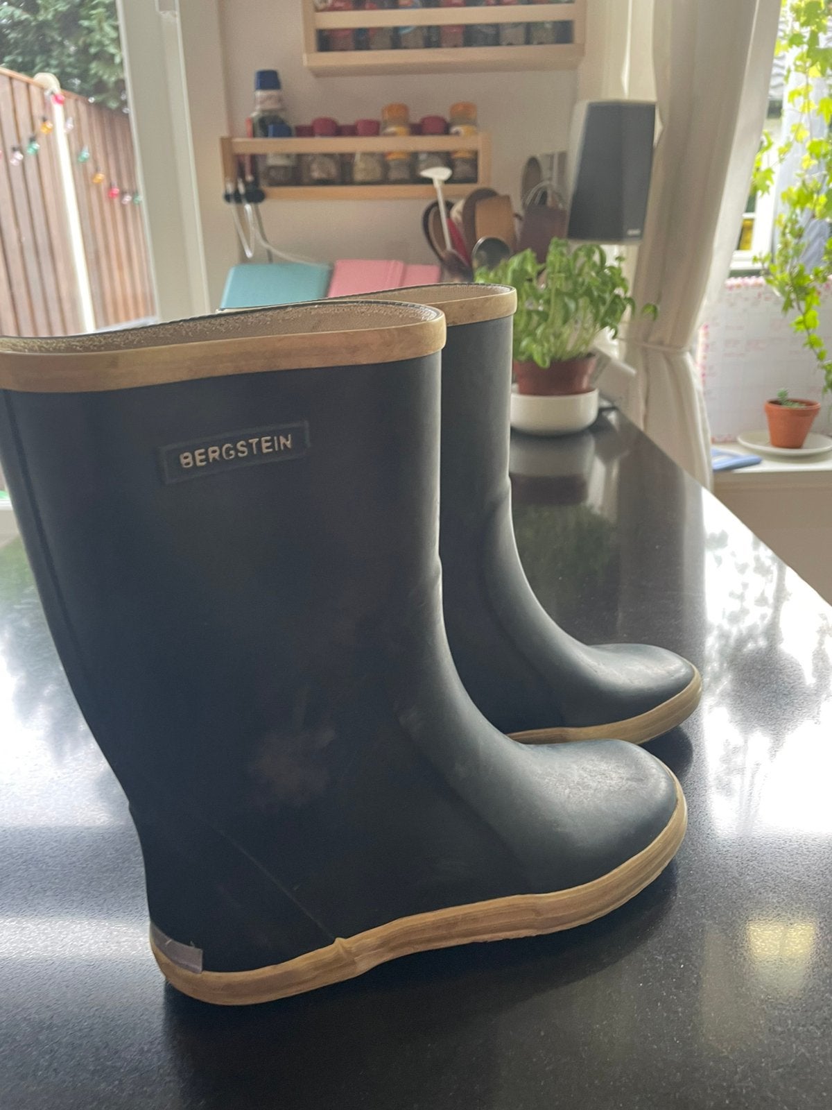 Bergstein regenlaars donkerblauw maat 33, Kinderen en Baby's, Kinderkleding | Schoenen en Sokken, Gebruikt, Jongen of Meisje, Ophalen of Verzenden