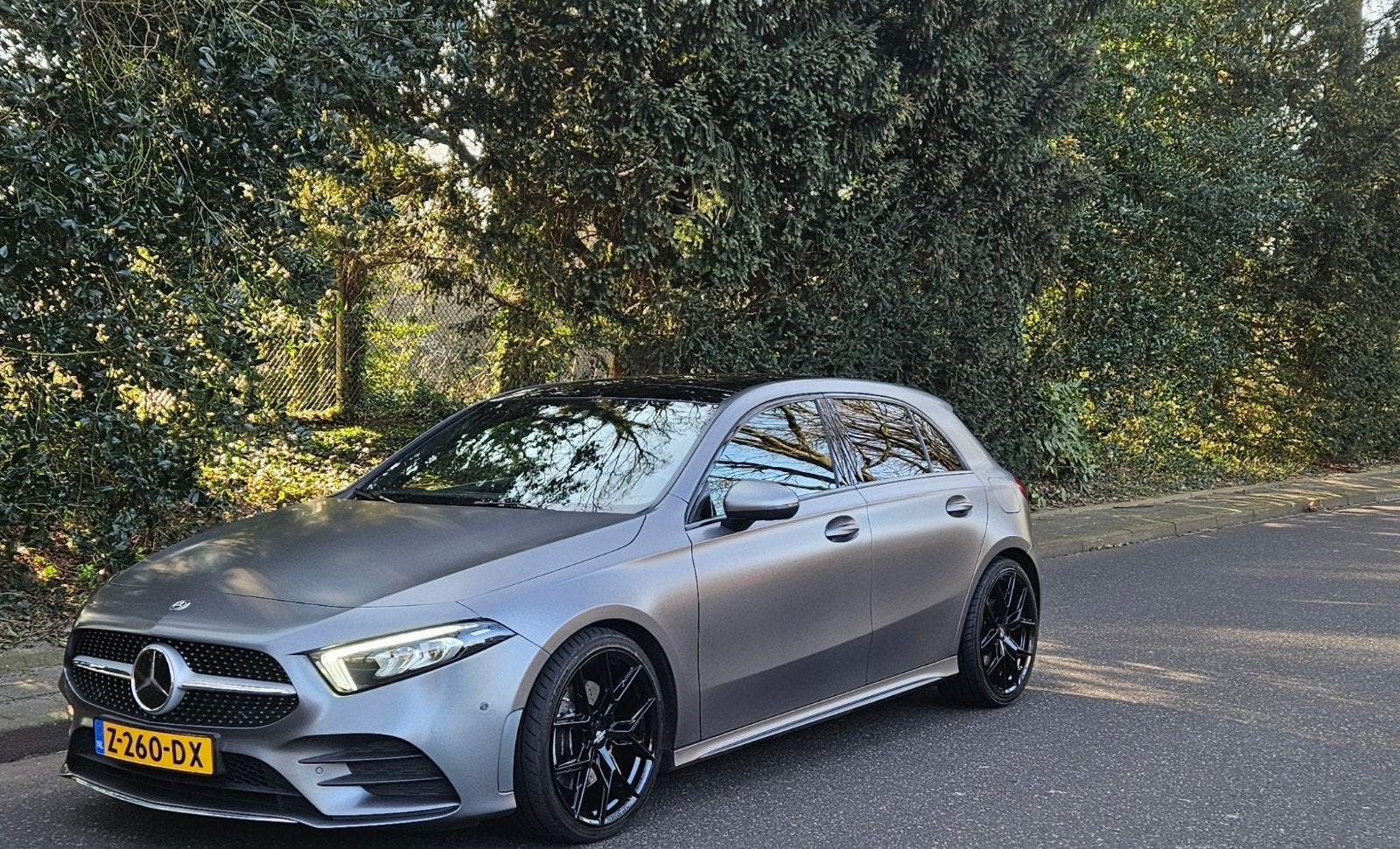 Mercedes-Benz A-Klasse A 220 190pk -DCT 2019 Grijs, 14 km/l, Particulier, 1600 kg, 725 kg