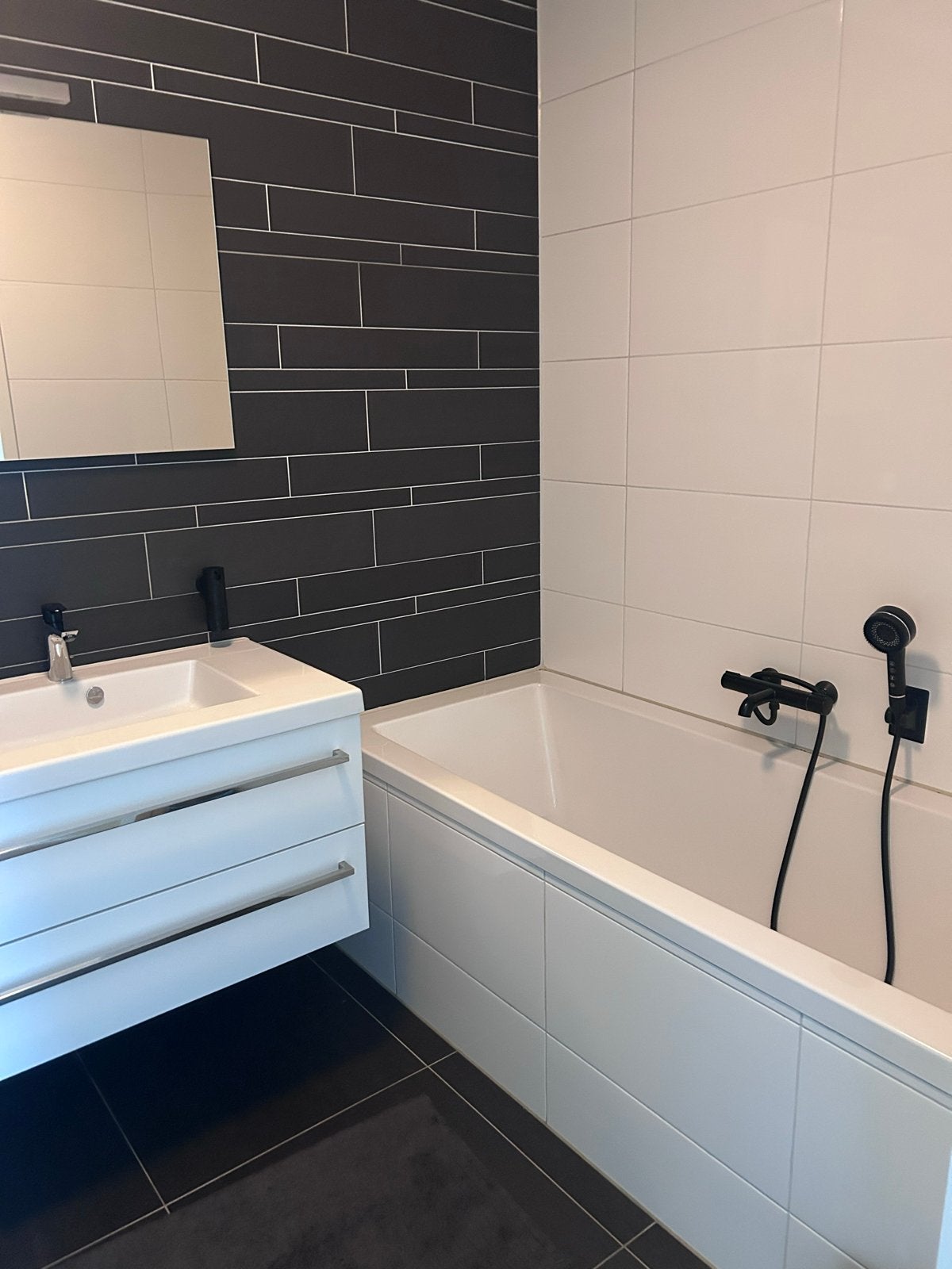 Complete badkamer (mag weg ivm verbouwing), Ophalen, Gebruikt, Met bad