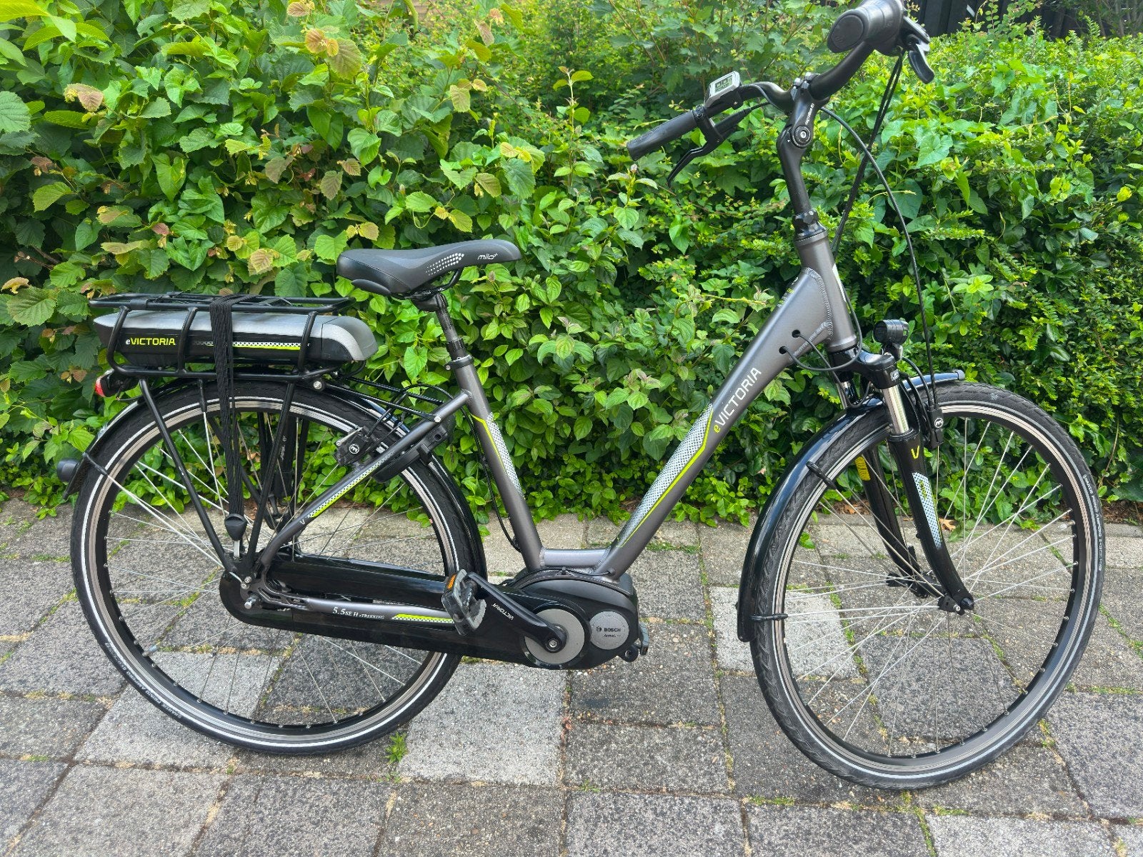 Victoria e bike met Bosch middenmotor, 47 tot 51 cm, Ophalen, Zo goed als nieuw, Overige merken