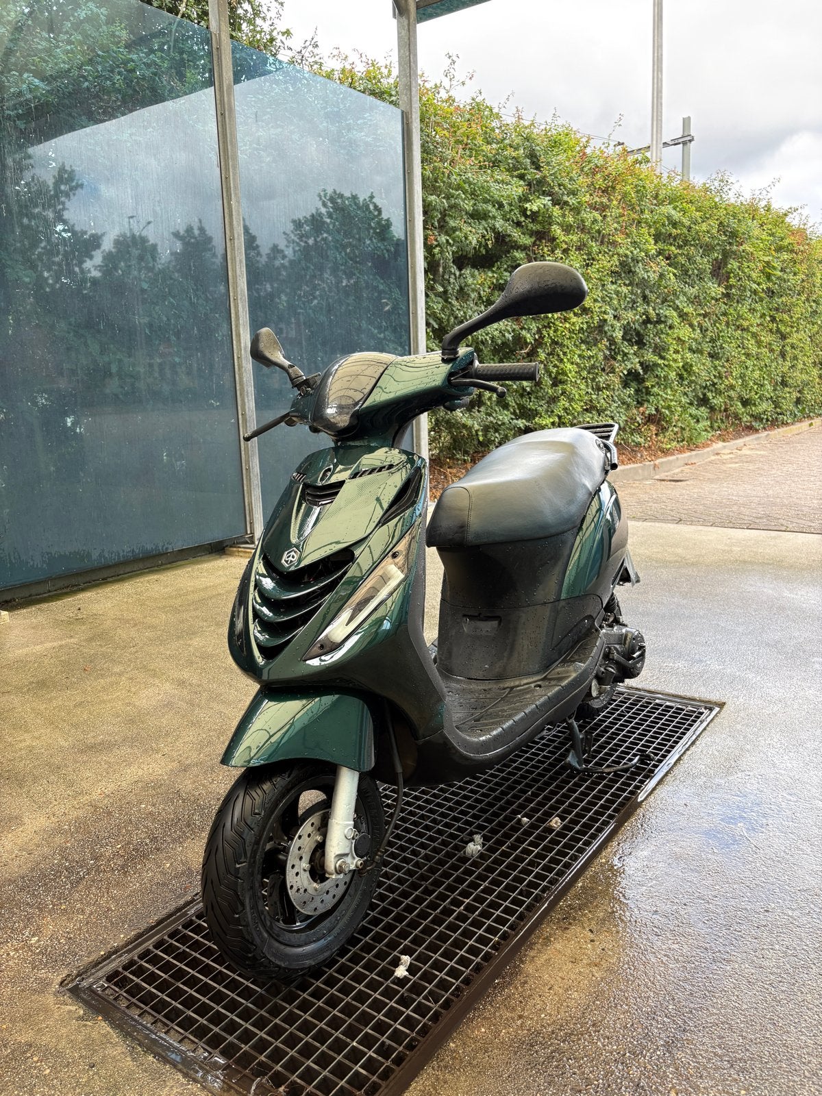 Piaggio Zip 80cc - ook teruil, Fietsen en Brommers, Ophalen, Gebruikt, Maximaal 45 km/u, Zip