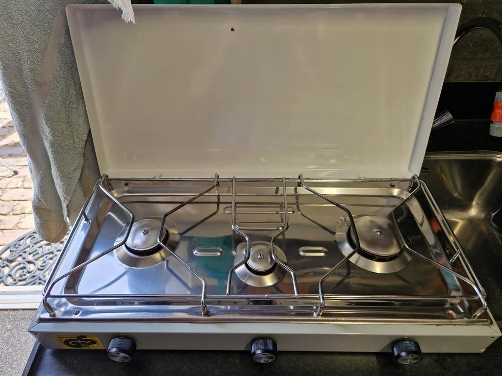 3-pits gasfornuis voor camping met gasfles campingaz, Ophalen, Zo goed als nieuw