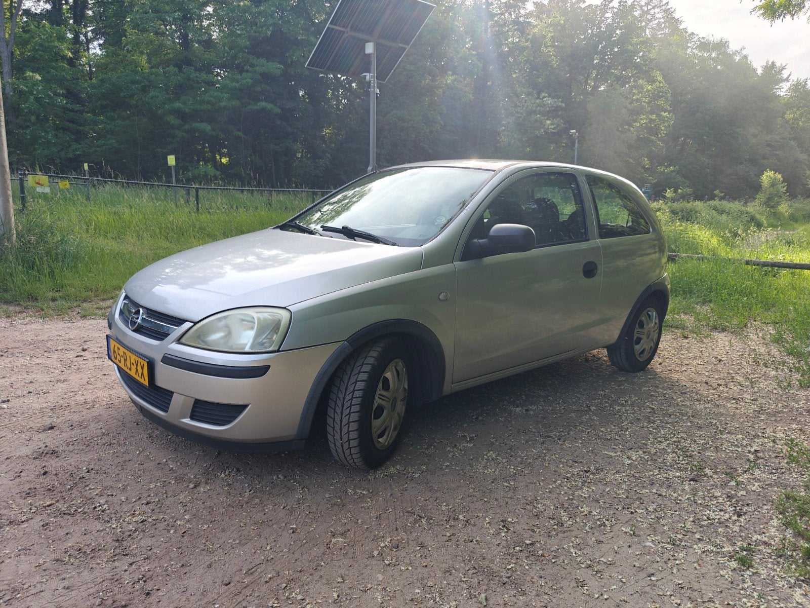 Opel Corsa 1.2 16V Twinport 3D 2005 Grijs, Auto's, Opel, Particulier, Corsa, Benzine, B, Hatchback, Handgeschakeld, Origineel Nederlands