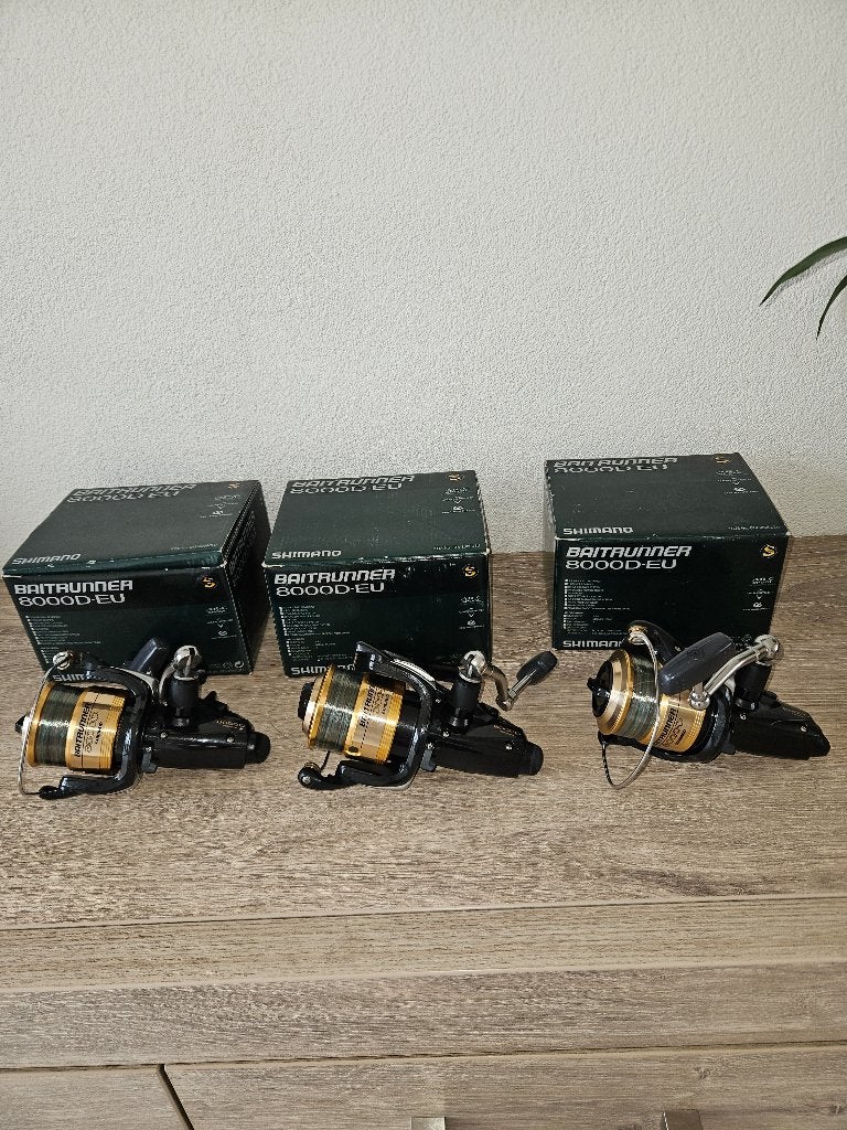 3 maal Shimano 8000 D EU baitrunner, Ophalen, Zo goed als nieuw, Molen