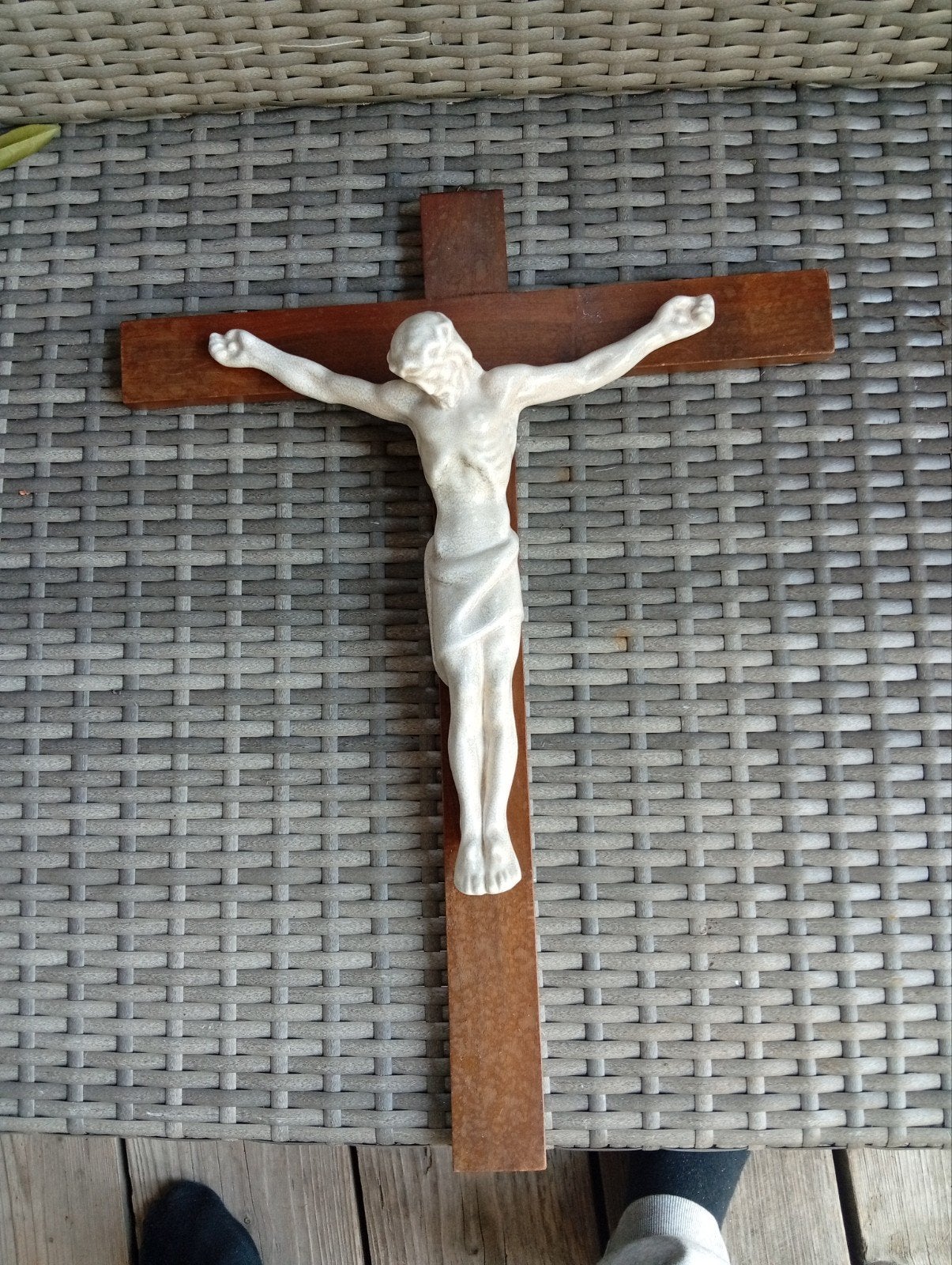 Vintage Christusbeeld op houten kruis - Holland, Ophalen of Verzenden