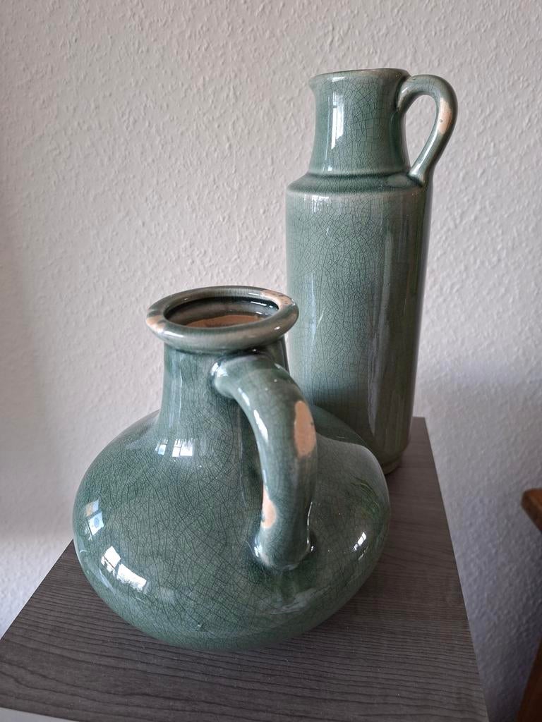 Nieuwe Brynxz vaasjes / kruikjes - 25 cm en 18 cm hoog, Aardewerk of Porselein, Nieuw, Ophalen of Verzenden, Minder dan 50 cm