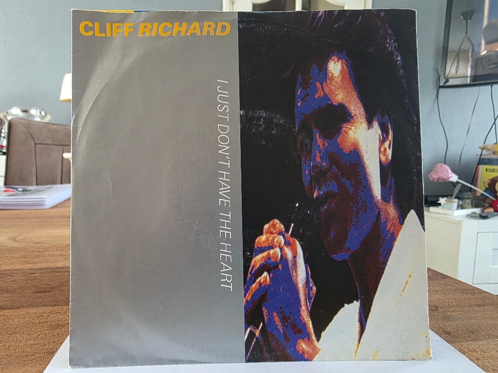 7" Single Cliff Richard - I Just Don't Have The Heart / Wide, Gebruikt, Verzenden, 7 inch, Pop