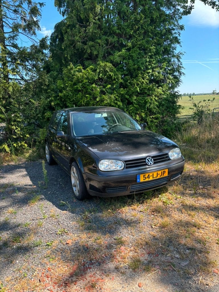 Volkswagen Golf 1.4 55KW 2003 Zwart, Voorwielaandrijving, 74 pk, Origineel Nederlands, Handgeschakeld