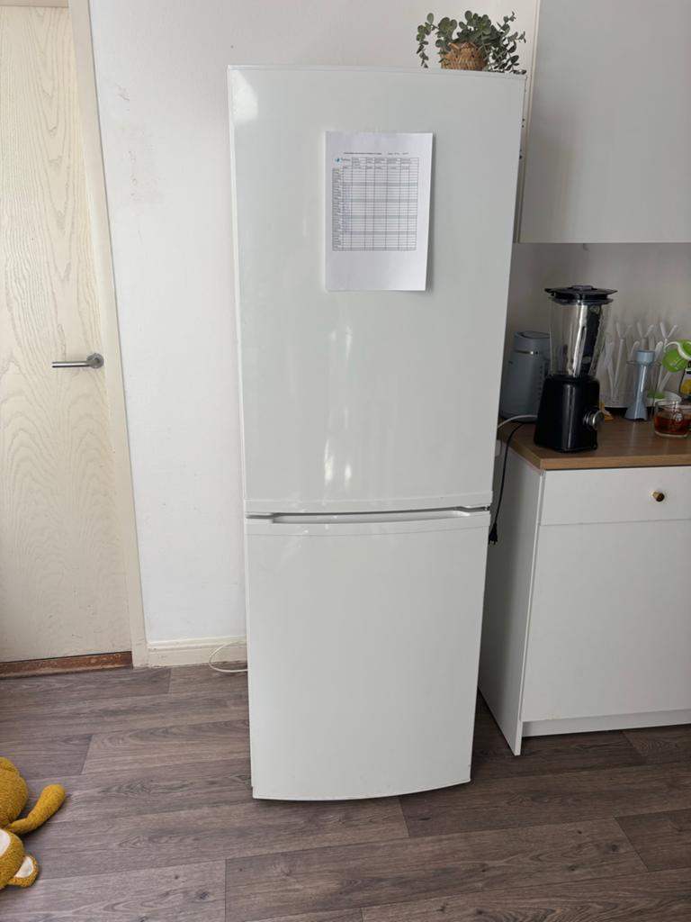 Werkende koelkast met vriesvak - gratis ophalen, Ophalen, 150 tot 200 liter, Gebruikt, 60 cm of meer