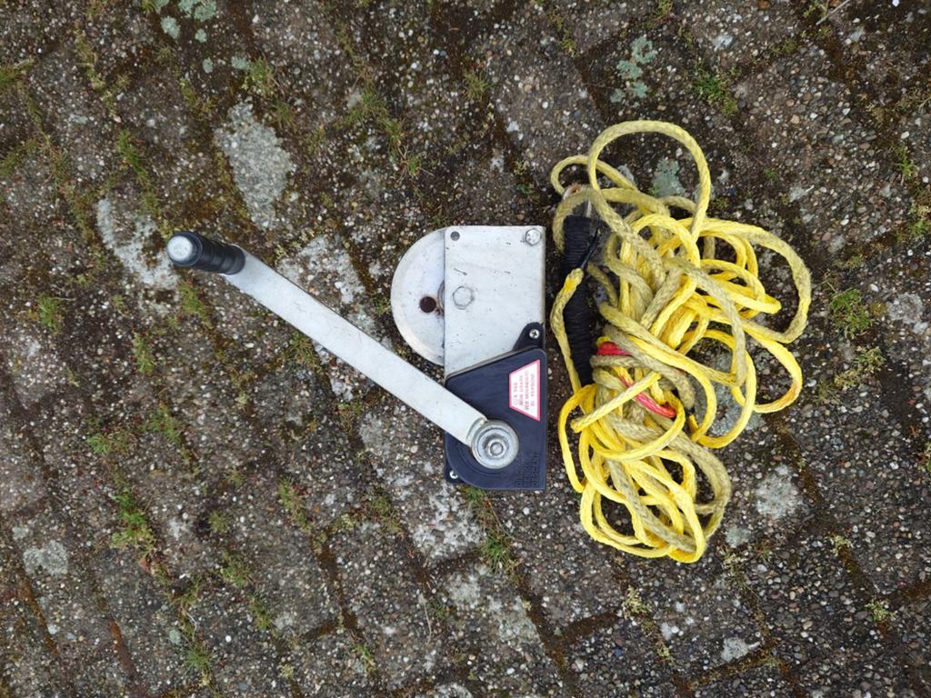 AL-KO k950 Geremde lier met dyneema kabel voor trailer, Ophalen of Verzenden, Gebruikt, Overige typen