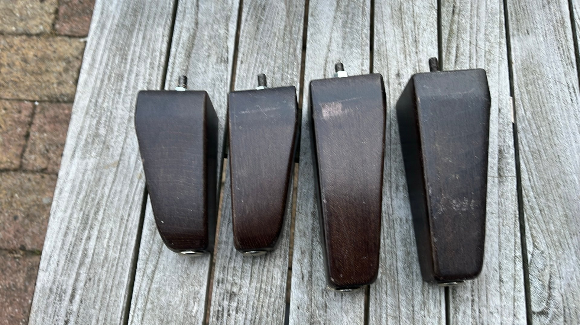 Set van 4 vintage houten meubelpoten taps model massief hout, Antiek en Kunst, Curiosa en Brocante, Verzenden