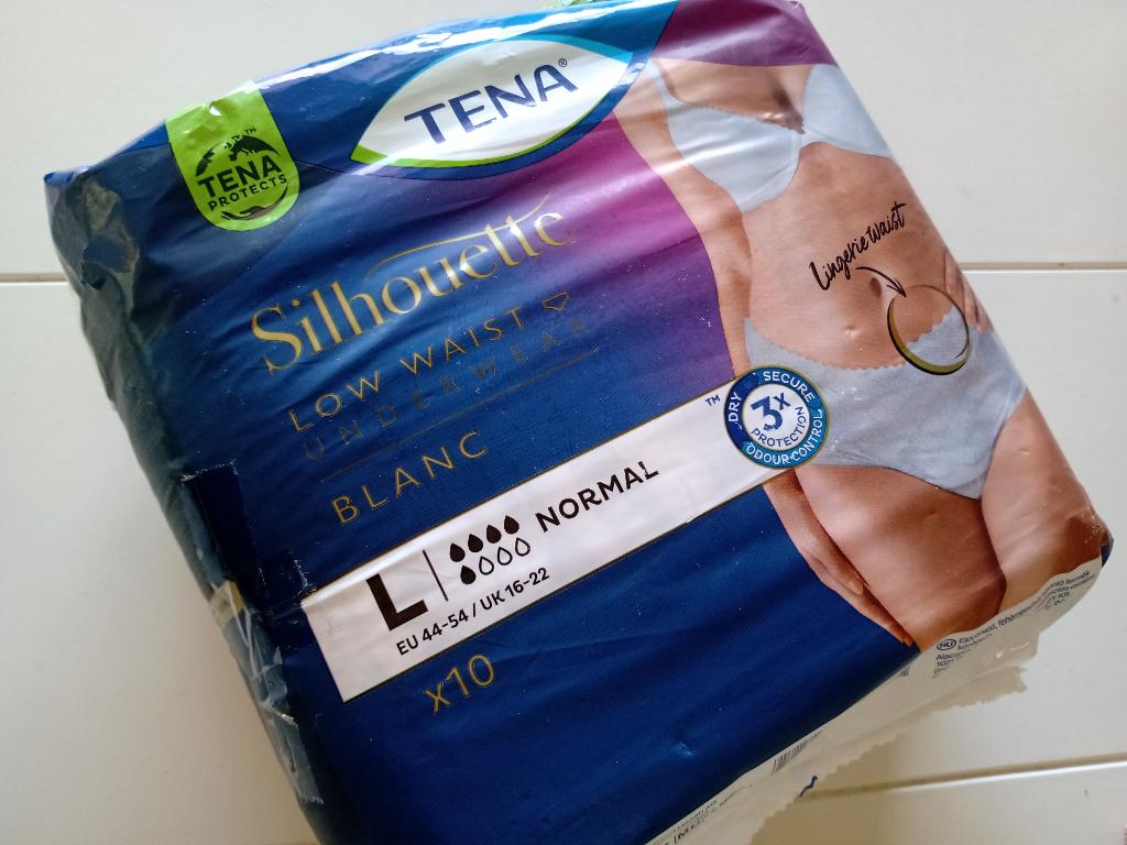 TENA Silhouette Normal Low Waist Maat L 1 Zak Incontinentie, Diversen, Ophalen of Verzenden, Nieuw
