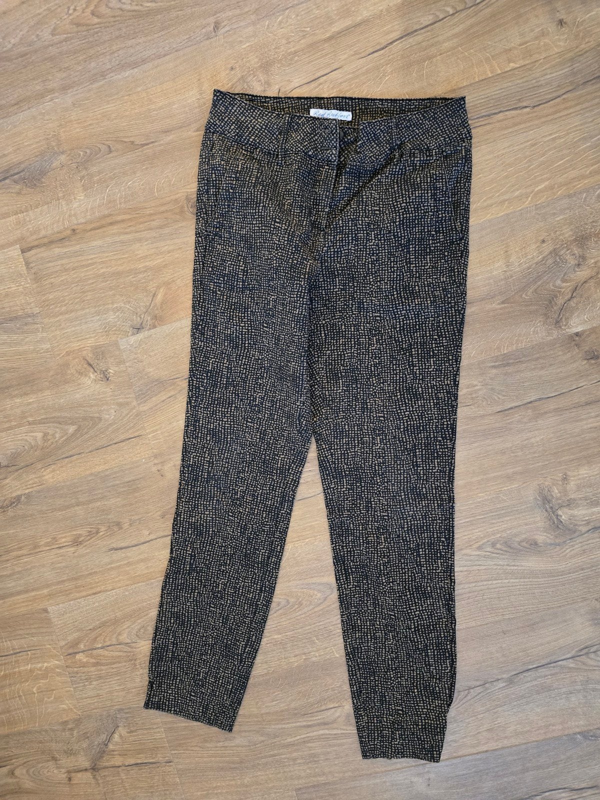 Red Button broek met print - Maat 36 (S), Kleding | Dames, Broeken en Pantalons, Zwart, Ophalen of Verzenden, Zo goed als nieuw
