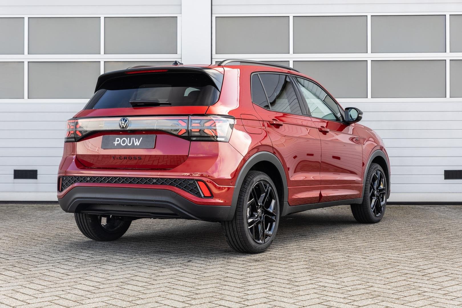 Volkswagen T-Cross 1.0 TSI 116pk DSG R-Line Edition | Trekha, Auto's, Volkswagen, 12 maanden, 116 pk, Bedrijf, 3 cilinders