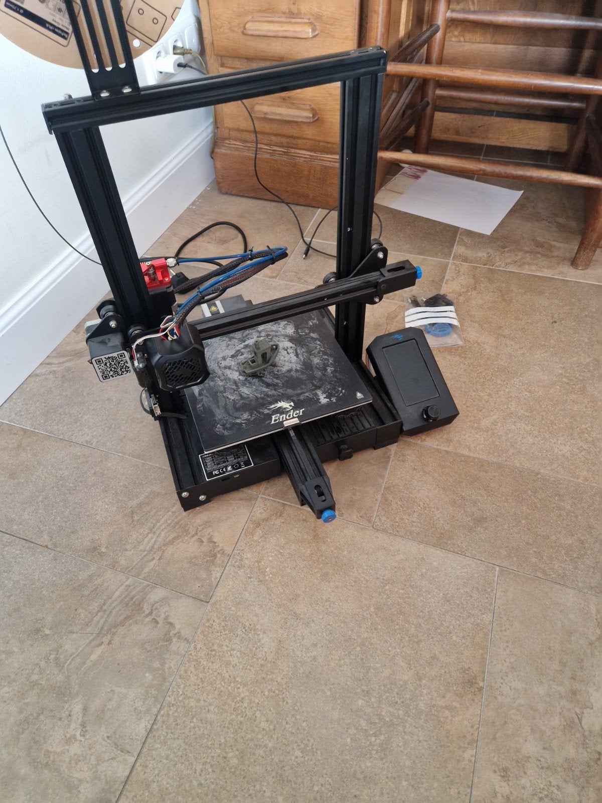 Ender 3 v2, Computers en Software, 3D Printers, Ophalen, Creality Ender 3 V2, Zo goed als nieuw, Filament
