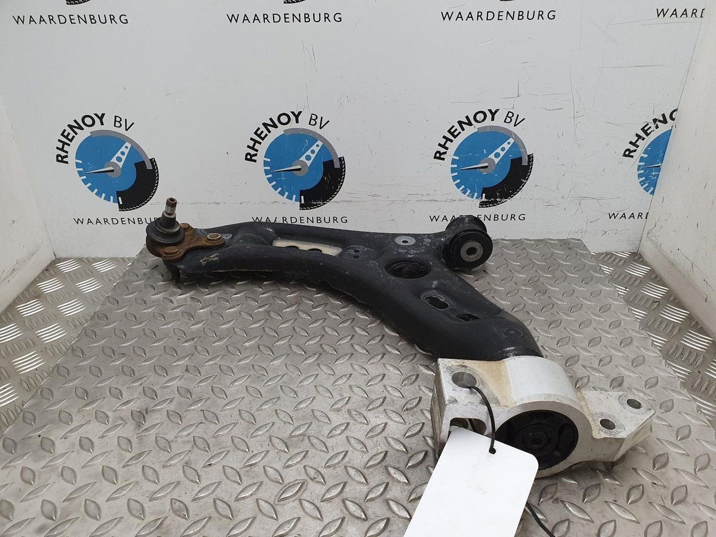 VOLKSWAGEN CADDY 1.9 TDI DRAAGARM ONDER LV 2008, Gebruikt, -, -, Ophalen of Verzenden