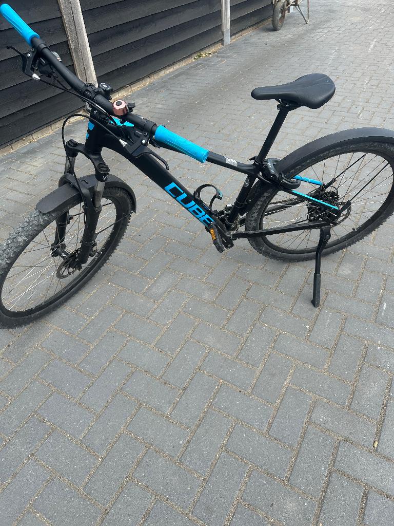 Cube kinder mountainbike, Fietsen en Brommers, Fietsen | Mountainbikes en ATB, Gebruikt, Heren, Ophalen, Overige merken