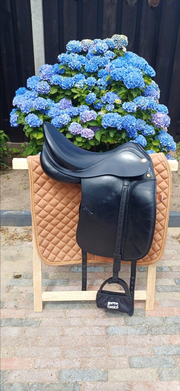 Prestige dressuurzadel, Dieren en Toebehoren, Dressuur, M (17 inch), Prestige, Ophalen of Verzenden