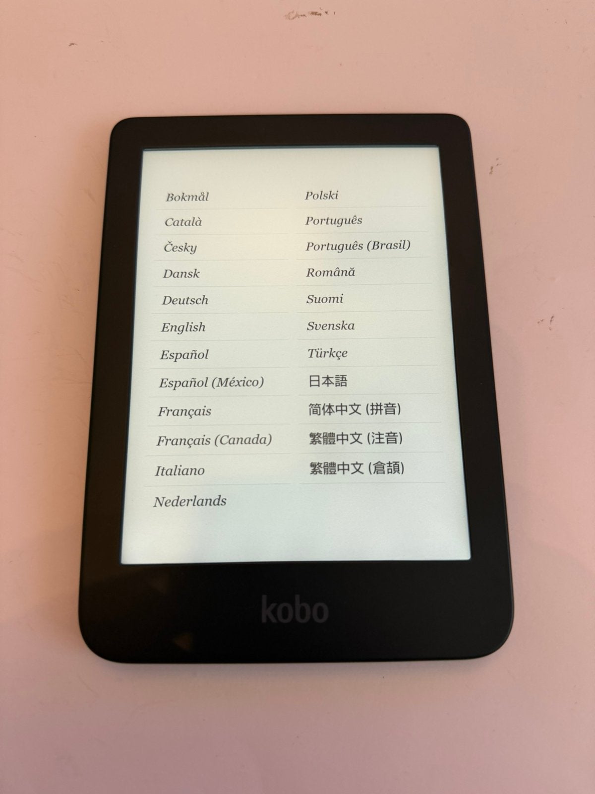 Kobo Clara 2E 16GB | Met originele Kobo SleepCover, Computers en Software, E-readers, Verzenden, Kobo, Zo goed als nieuw, 16 GB of meer