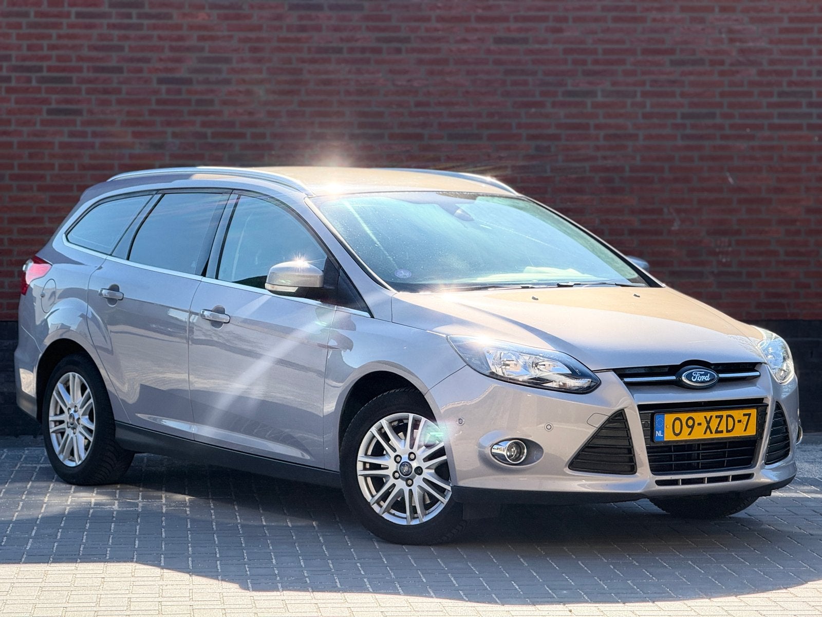 Ford Focus Wagon 1.6 Ecoboost Lease Titanium 150pk NAVI NAP, 4 cilinders, Origineel Nederlands, Handgeschakeld, 149 pk