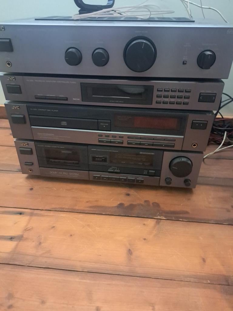 JVC Stereo Toren met Speakers - Compleet Geluidssysteem, Ophalen, Gebruikt, JVC, Losse componenten