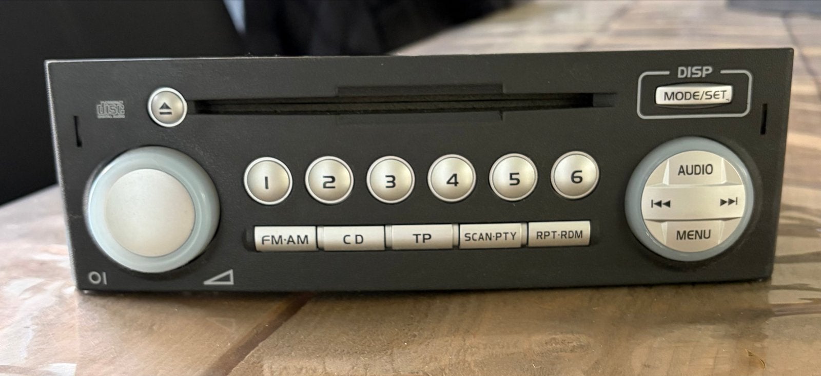 Mitsubishi Car Radio CD-speler MR587702HA, Ophalen of Verzenden, Gebruikt