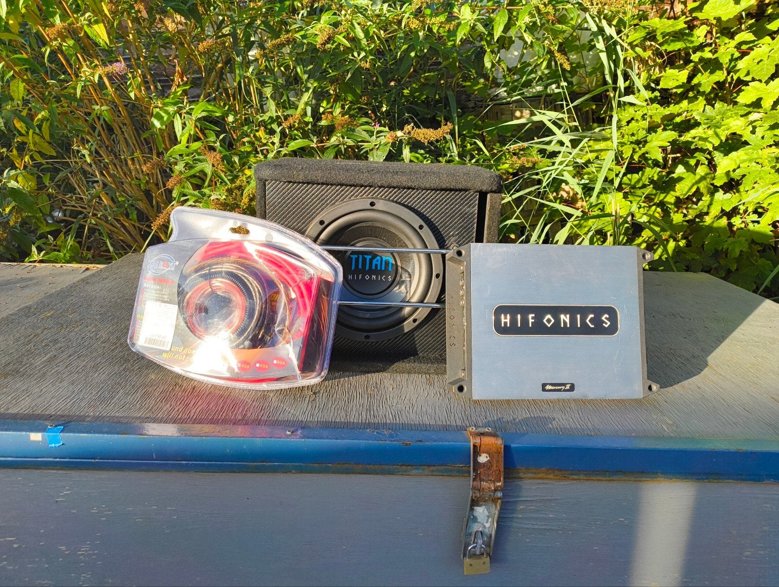 Hifonics Car Audio Set Subwoofer Versterker 4GA Kabelset, Ophalen, Gebruikt