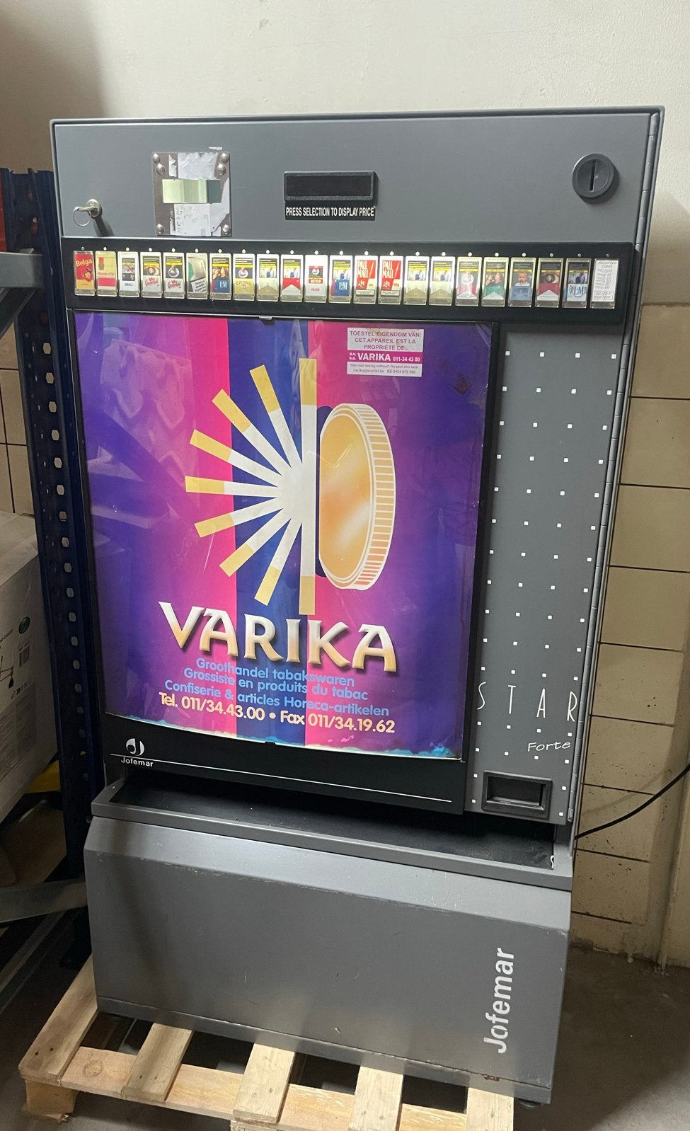 Jofemar Star Forte sigarettenautomaat, Ophalen, Gebruikt