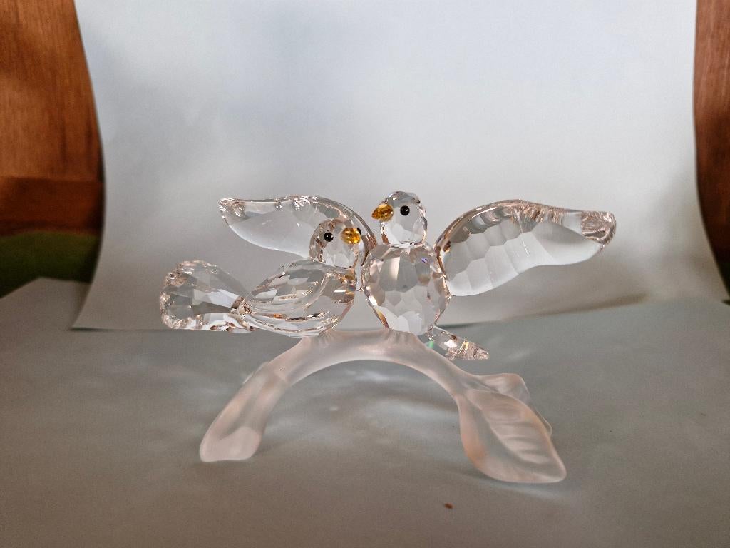 Swarovski tortelduiven, Ophalen of Verzenden, Zo goed als nieuw, Figuurtje