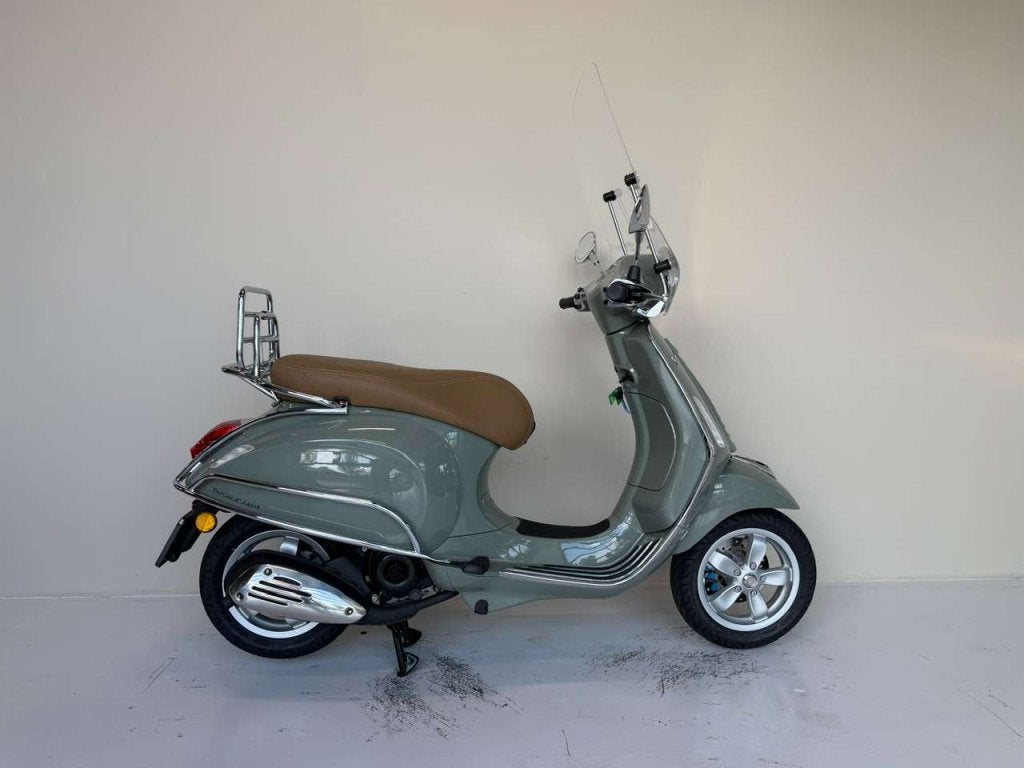 Vespa Primavera Brom 45 km/h, BWJ 2017, Misty Pearl Green, Niet ingevuld, Gebruikt, Maximaal 45 km/u, Niet ingevuld