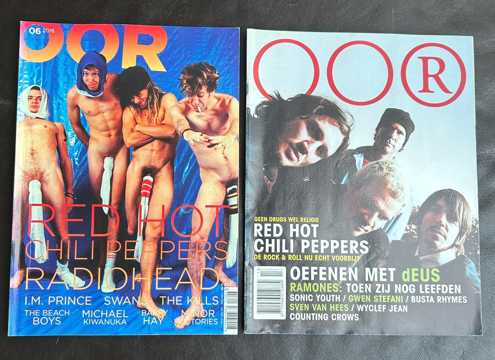 Red Hot Chili Peppers 2x OOR 2002 2016, Boeken, Ophalen of Verzenden, Zo goed als nieuw, Muziek, Film of Tv