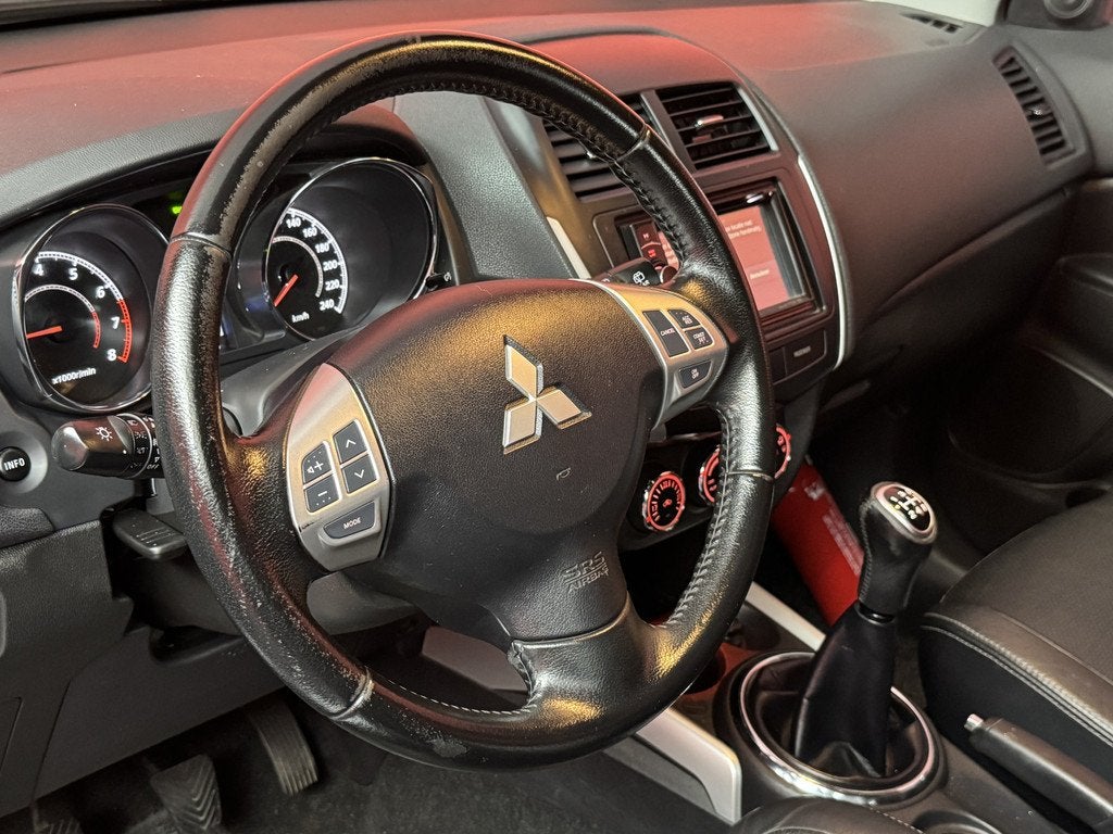 Mitsubishi ASX 1.6 Instyle ClearTec | Clima | Cruise | Trekh, Auto's, Mitsubishi, Voorwielaandrijving, Euro 5, Gebruikt, Zwart