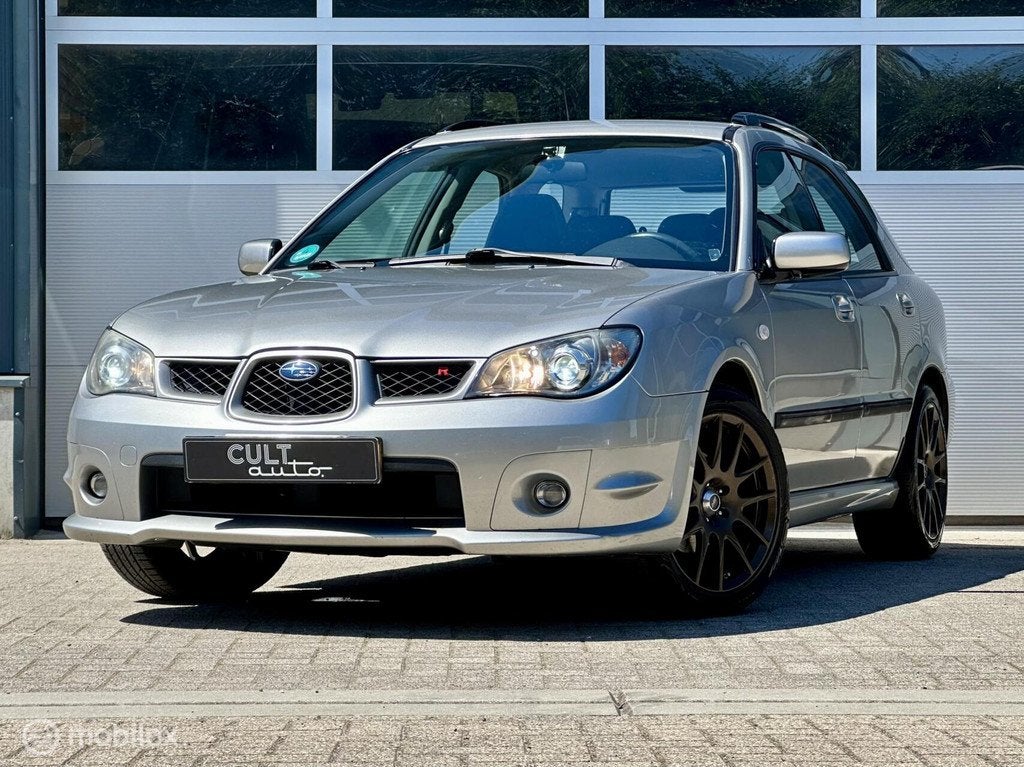 Subaru Impreza Plus 2.0R | WRX stoelen | Airco | Trekhaak, 1994 cc, 1330 kg, Gebruikt, 4 cilinders