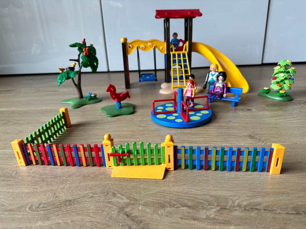 Playmobil speeltuin 5568, Kinderen en Baby's, Speelgoed | Playmobil, Ophalen of Verzenden, Gebruikt, Complete set