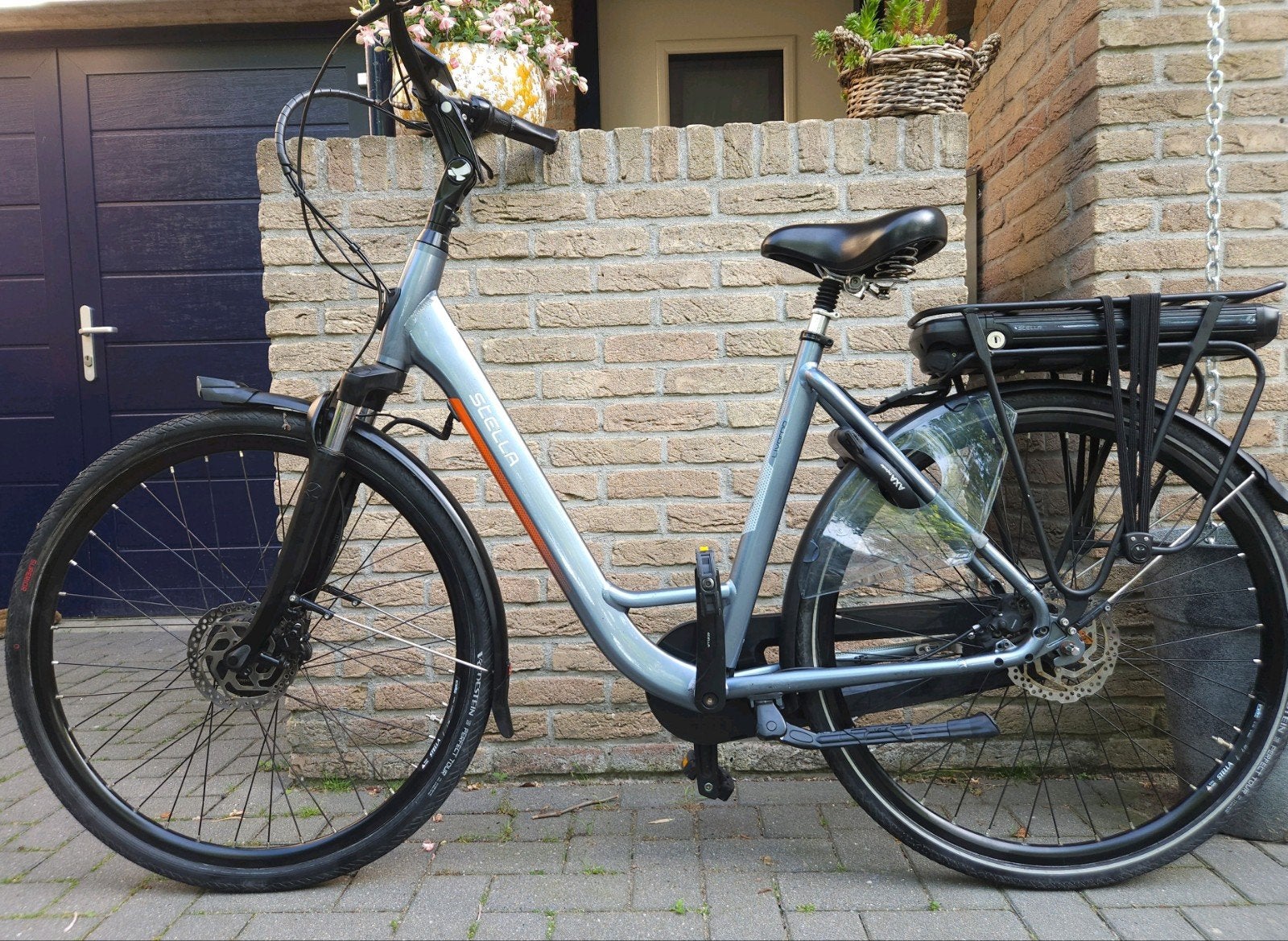 Stella Livorno Superior FDST, 242KM!!! Framemaat 53cm, 2022, Zo goed als nieuw, 51 tot 55 cm, 50 km per accu of meer, Ophalen