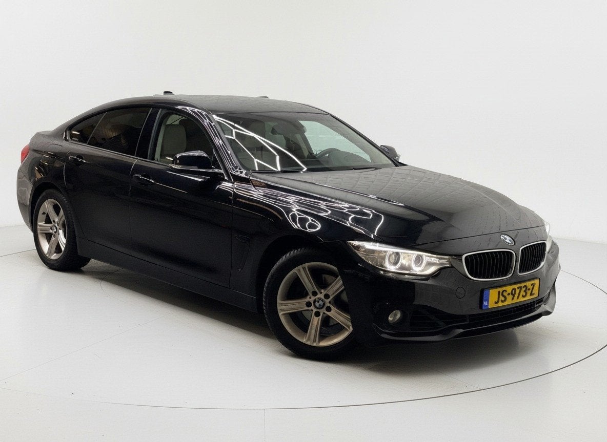 BMW 4-serie Gran Coupé 418i Centennial High Executive NAP, Gebruikt, Zwart, 19 km/l, 3 cilinders