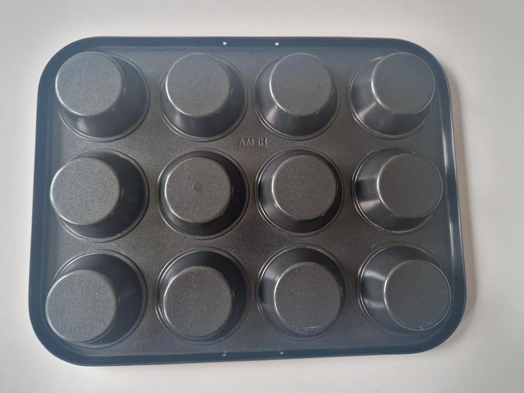 Hema muffin bakvorm voor 12 stuks in prima staat, Ophalen, Bakvorm
