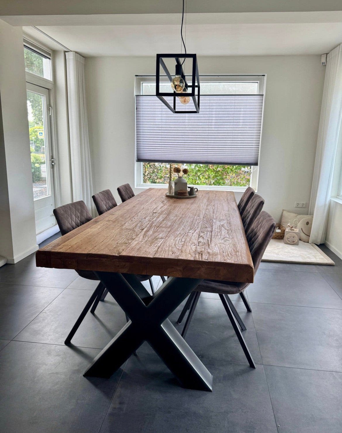 Robuuste houten eettafel met 6 eetkamerstoelen, Huis en Inrichting, Ophalen, 200 cm of meer, 50 tot 100 cm, Zo goed als nieuw